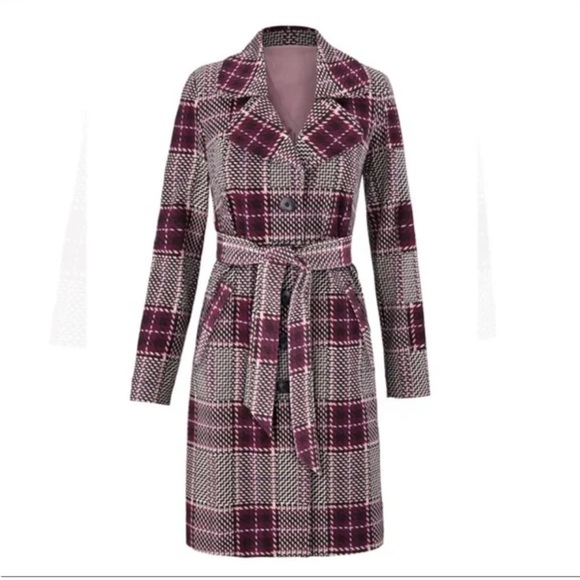 CAbi Jackets & Blazers - CABi Sovereign plaid trench coat EUC size small